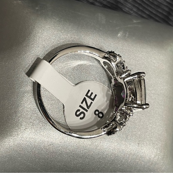 Women’s size 8 fire topaz gemstone ring stunning beauty NO box Great gift - Picture 9 of 10